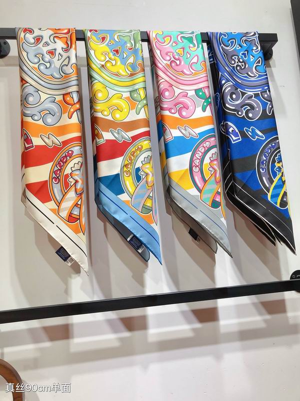 Hermes silk Scarf 90X90cm E07